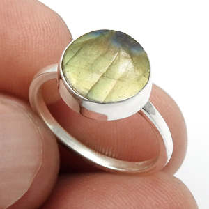 Premium Quality 925 Sterling Silver <b>Ring</b> Comes With Bezel Setting Round Cut <b>Labradorite</b> Gemstone Handmade Bohemian Jewelry - Product Image 2