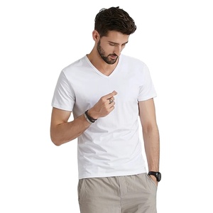 OEM personalizado de alta calidad 100% algodón anillo hilado preencogido Camisetas cuello redondo 3D logotipo en relieve de marca con mangas cortas para los hombres - Product Image 4