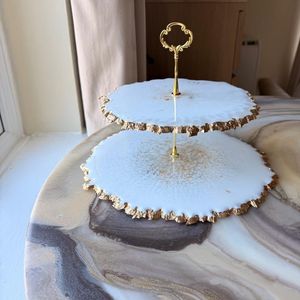 Base Decorativa para Pastel de Resina con Acabado Premium, Ideal para Bodas, Aniversarios y Celebraciones de Cumpleaños - Product Image 1
