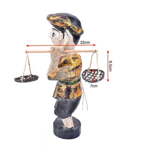 Vietnam décor à la maison salon/faire des cadeaux marionnette à eau tante portant 2 paniers sur trou de bambou - Product Image 3