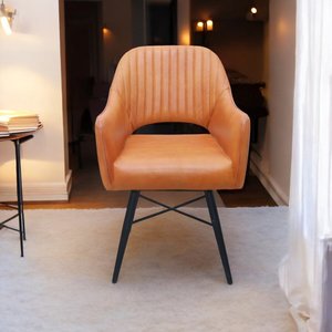 Nueva Silla de Comedor de Cuero Color Marrón con Tapicería Hecha a Mano y Patas Metálicas Resistentes para Restaurante y Hotel - Product Image 1