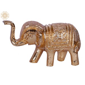 Figurine d'éléphant bébé marchant en laiton plaqué or de 2 pouces, petite taille, provenant d'Inde - Product Image 1