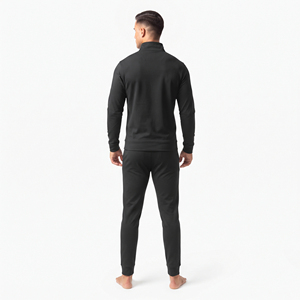 Conjunto Deportivo Completo para Hombre, Color Negro Sólido, Cuello Alto, Corte Regular, Pantalones Deportivos con Bolsillos Laterales, Transpirable, Poliéster y Nailon - Product Image 4