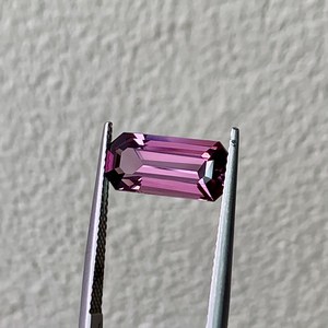 Piedra Preciosa de Espinela Natural, Piedra Suelta, Origen India, Corte Octogonal Rosa, Certificada por Terceros, Perfecta para la Elaboración de Joyería Fina - Product Image 3