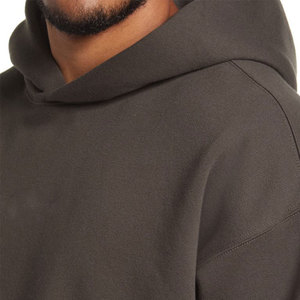 เสื้อฮู้ดดี้โอเวอร์ไซส์แฟชั่นสุดฮิตสำหรับผู้ชาย สวมใส่สบายๆ ในชีวิตประจำวัน ดีไซน์ไหล่ตก พร้อมเนื้อผ้านุ่มอุ่น - Product Image 5