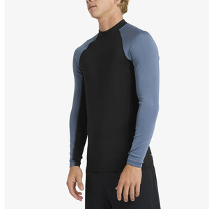 เสื้อแรชการ์ดแขนยาวผู้ชาย สีตัดต่อ ผ้า Neoprene ป้องกันรังสียูวี เป็นมิตรกับสิ่งแวดล้อม ระบายอากาศได้ดี แห้งเร็ว สำหรับว่ายน้ำ - Product Image 4