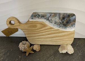 Tabla de cortar de resina con diseño de olas, tabla de servir de epoxi con temática marina, tabla de resina de madera con diseño de océano - Product Image 5