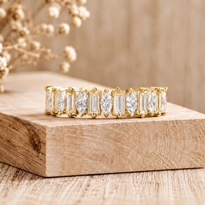 Bague de mariage en or massif 10K 14K 18K avec diamants de laboratoire taille baguette et taille marquise certifiés IGI, couleur DEF, clarté VS VVS - Product Image 3