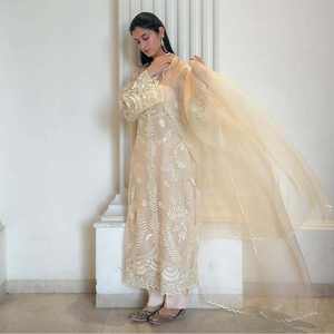 เดรสงานปาร์ตี้ตอนเย็นปักลายสวยงามพร้อมกางเกง dupatta - Product Image 1