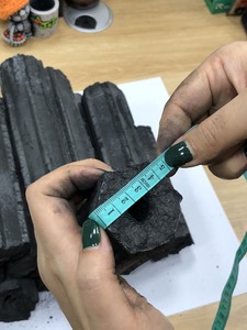 FOURNISSEUR DE CHARBON DE SAWDUST DU VIETNAM DEVOULÉ À LA CONFIANCE POUR LES MARCHÉS MONDIAUX +84 973 101 511 - Product Image 1