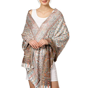 Chal Largo de Invierno para Mujer, Suave, Liso, de Secado Rápido, Color y Talla Personalizables, Estilo Tradicional, Chal Cálido, Venta al Por Mayor - Product Image 3