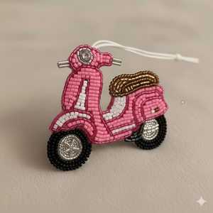 Colección al por mayor de dijes y colgantes de moda de aleación, estilo bohemio indio, hechos a mano y con cuentas, de Guru Kirpa Export House - Product Image 2