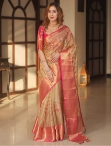Sari KV Cream Kanjivaram de tela suave pura, hecho a mano, con blusa sin coser - Product Image 3
