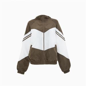 เสื้อแจ็คเก็ตกันลมสำหรับผู้หญิง OEM น้ำหนักเบา ระบายอากาศได้ดี ดีไซน์สีสันตัดต่อ พร้อมฮู้ดสำหรับกิจกรรมกลางแจ้ง - Product Image 4