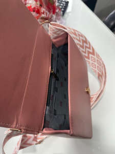 High Quality Durable Waterproof <b>Small</b> Purses Designer-Inspired Handle Sling <b>Bag</b> Large Capacity Luxury Cross Body Shoulder <b>Bag</b> - Product Image 5