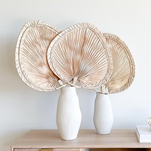 Contemporary Style Wall Mounted Big Palm Leaf Hand Fan Wholesale Price <b>Bamboo</b> <b>Straw</b> Grass Fans Living Room Decor - Product Image 3