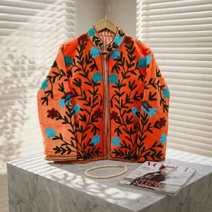 Chaqueta Blusón de Terciopelo Bordada a Mano Silkgram, Cuello Alto, Manga Larga, Diseño Floral, Naranja, Negro, Azul, 100% Algodón - Product Image 2
