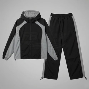 Conjunto Deportivo Unisex en Bloques de Color Negro y Gris, con Capucha y Cremallera Completa, Estilo Deportivo, Poliéster, para Adultos, Ropa de Otoño - Product Image 1