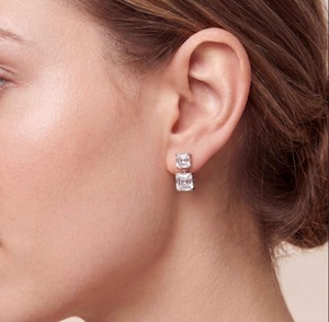 Pendientes Clásicos con Diamantes Cultivados en Laboratorio, Corte Asscher, 6.00 CTW, en Oro Rosa de 9K - Product Image 3