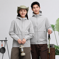 Chaqueta con Capucha Cómoda, Transpirable, Ligera, Repelente al Agua, Resistente al Viento, Unisex, Informal, con Logotipo Personalizado