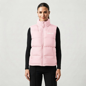 Chaleco Acolchado Personalizado al por Mayor de Alta Calidad para Mujer, Chaqueta sin Mangas con Cuello Alto y Cierre Completo, Color Rosa Sólido - Product Image 1