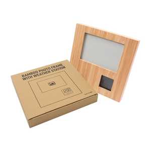 Horloge numérique carrée en bambou et station météo avec cadre photo, fonctionne sur piles, horloge de bureau minimaliste avec affichage de la température et alarme - Product Image 5