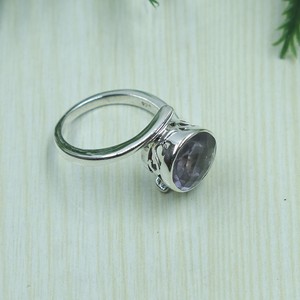 แหวนเงินอเมทิสต์ธรรมชาติทรงรีเจียระไนแบบแฮนด์เมด แหวนพลอยวินเทจสไตล์โบโฮ ของขวัญเครื่องประดับสำหรับผู้หญิง แหวนพลอยประจำเดือนเกิดสำหรับทุกเพศ แม่ - Product Image 6