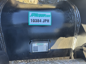 ข้อต่อแบบลิ่มสำหรับรถขุดรุ่น 300 ซีรีส์ E300WC90MM พร้อมสลักขนาด 90 มม. - Product Image 2