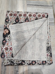 Handmade Kantha Quilt Reversible Cotton Blanket black fabric print Multi Color <b>Bedspread</b> Home Decor Gift for Her - Product Image 3