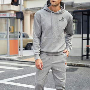 Pakistan Manufacturer Men <b>Tracksuits</b> High Quality Materials With Premium Finishing And Durability For Best Sale - Product Image 4