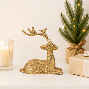 Figura decorativa de reno de metal dorado moderno hecha a mano, estatua de ciervo sentado para decoración del hogar, oficina, adorno navideño para mesa, en oferta. - Product Image 4