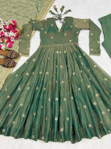 Ensemble ANARKALI avec pantalon et dupatta, broderie lourde en sequins de 5 mm, style Fandy, tenue traditionnelle indienne, pour soirée, vintage - Product Image 3