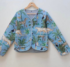 Chaqueta Acolchada para Mujer, Cuello en V, Manga Larga, Estampado Animal, Patrón de Tigre Naranja y Rosa, Poliéster, Abrigo de Otoño - Product Image 3