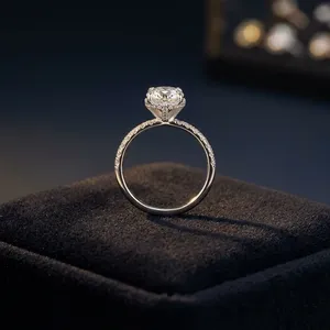 Anillo de Compromiso de Plata 925 Blanco con Moissanita Certificada IGI, Corte Ovalado, Anillo de Boda Nupcial, Bañado en Rodio, Engaste de Garra, Regalo y Fiesta - Product Image 6