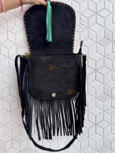 Sac à main à franges en cuir de vachette de style occidental pour femmes avec bordure de couleur turquoise et sac à bandoulière de décoration de lettres - Product Image 4