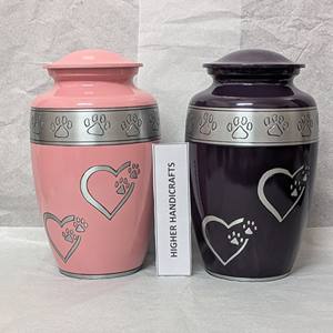 Urnas de Cremación para Mascotas de Tamaño Personalizado |   Urnas Metálicas Grabadas con Huellas de Patas Negras para Mascotas, Venta al por Mayor - Product Image 5