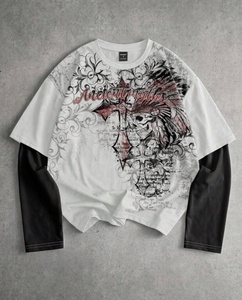 เสื้อยืดแขนยาวผู้ชายไซส์ใหญ่ลายกราฟิกแบบซ้อนทับสองชั้น สไตล์โกธิค สตรีทแวร์ ขายส่ง รับผลิตแบรนด์ส่วนตัว - Product Image 4