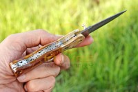 Couteau de poche pliant artisanal OEM en acier Damas, lame Drop Point, manche en résine, 7 pouces au total, qualité industrielle, garantie 3 ans