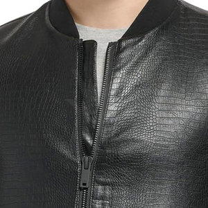 Chaqueta de cuero clásica para hombre, de invierno, con material duradero y estilo cómodo, adecuada para uso casual y urbano. - Product Image 5