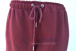 Pantalon cargo pour femme bordeaux, coupe droite, multi-poches, décontracté, en polaire polyester/coton, hiver, personnalisation de marque, OEM, marque privée - Product Image 3