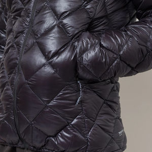 เสื้อแจ็คเก็ตผ้าฟลีซโพลีเอสเตอร์/คอตตอนย้อมเส้นด้ายทรงสลิมฟิตสำหรับผู้ชาย พิมพ์โลโก้ตามสั่งจากโรงงาน ปี 2026 บุซับในอุ่นสำหรับฤดูหนาว คอตั้ง แบบยูนิเซ็กส์ - Product Image 4