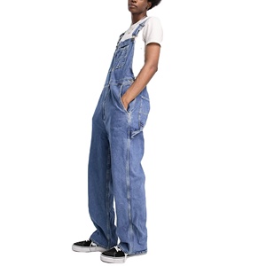 Peto de mezclilla personalizado para hombre, monos estilo babero, trajes casuales versátiles para uso diario, fabricante OEM en Pakistán - Product Image 1