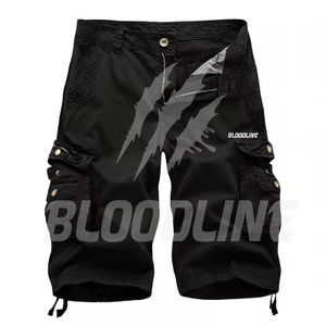 Shorts cargo noirs pour hommes BLOODLINE, taille mi-haute, cordon de serrage, tissu Oxford respirant, décontractés, avec poches et motif imprimé - Product Image 1