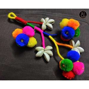 Pendentif porte-clés décoratif à pompon pour sac à main, sac à dos, accessoire de mode bohème pour filles, idéal pour un style quotidien - Product Image 3