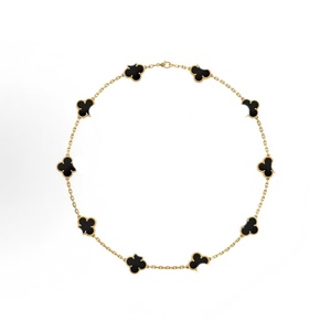 Collana di Lusso a Quadrifoglio con 10 Fiori, Amuleto Portafortuna a Cerchio Completo, Gioielli all'Ingrosso Disponibili - Product Image 3