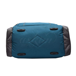 Wholesale Low Price Duffle <b>Bags</b> Unique Design Custom Color Large Capacity Casual Polyester Made in Pakistan - Product Image 4