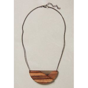 Collier en bois éco-responsable au design durable pour femmes, élégants accessoires de bijoux - Product Image 2