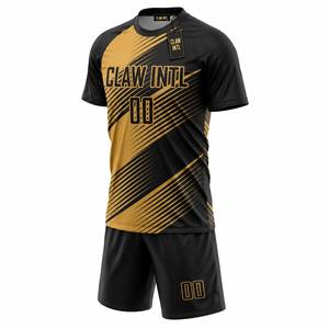 ชุดฟุตบอล Claw Intl สีดำทอง พิมพ์ลายแบบ Sublimated ระบายเหงื่อได้ดี สำหรับทุกเพศทุกวัย ทรงปกติ ผลิตจากโพลีเอสเตอร์ 100% ป้องกันรังสียูวี - Product Image 3