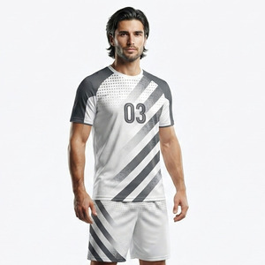 Ensemble de maillot de football à col rond pour hommes, uniforme d'équipe de football premium pour hommes, maillot de football 100% polyester avec ensemble de shorts - Product Image 6