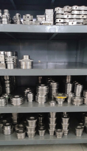 Pistons de vérins hydrauliques industriels en acier robustes à double effet, pièces de rechange pour actionneurs équipées d'anneaux anti-usure haute pression - Product Image 5